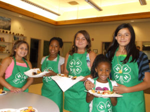 4-H cooking class