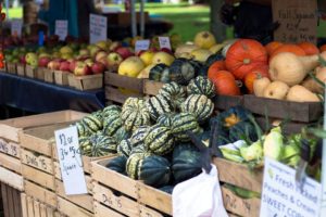 farmers-market-1213097_960_720