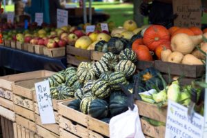 farmers-market-1213097_960_720